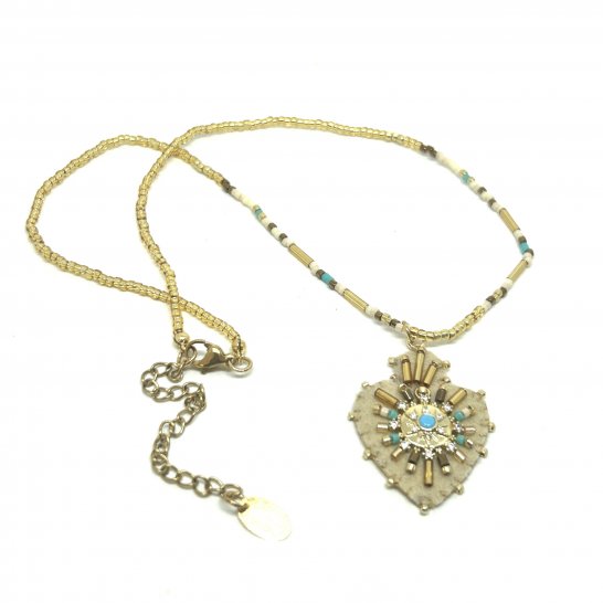 COLLIER JULIA 