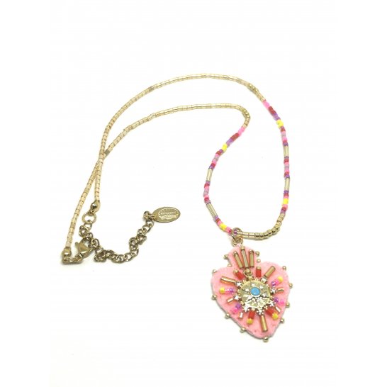 COLLIER JULIA 